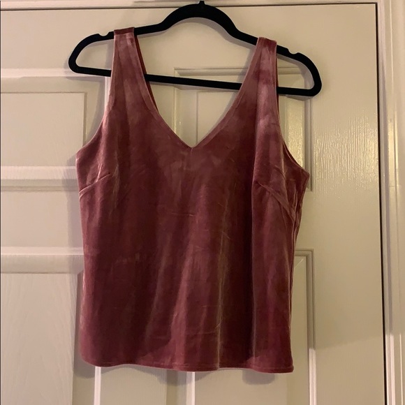 Blush Noir velvet tank with neck tie - Picture 4 of 4